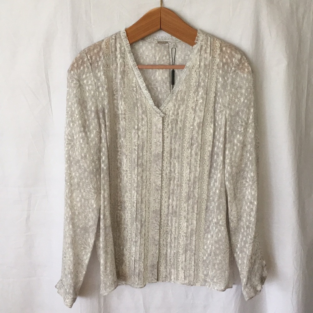 NWT Beautiful Elie Tahari Gale Blouse
